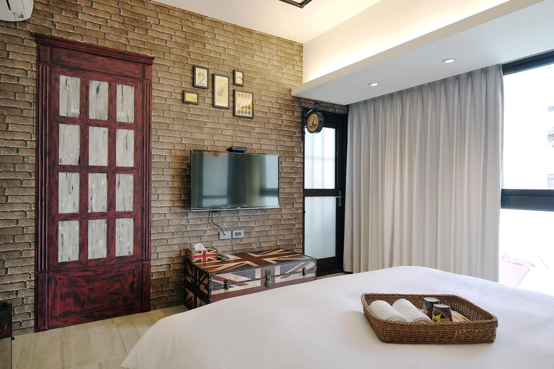 悅柏行旅 逢甲館 Yabo Inn Taizhong Zewnętrze zdjęcie